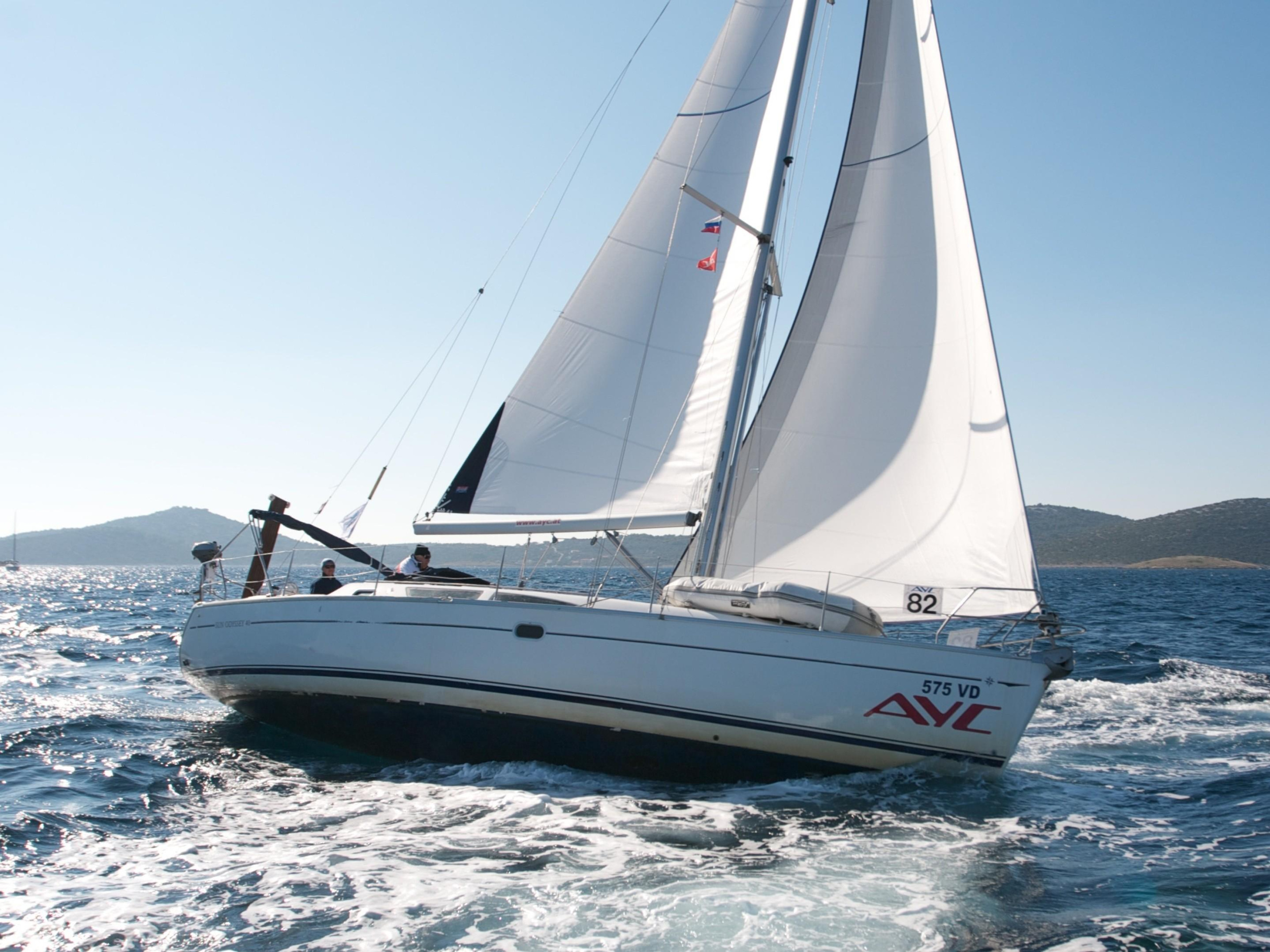 Sun Odyssey 40 — photo 1