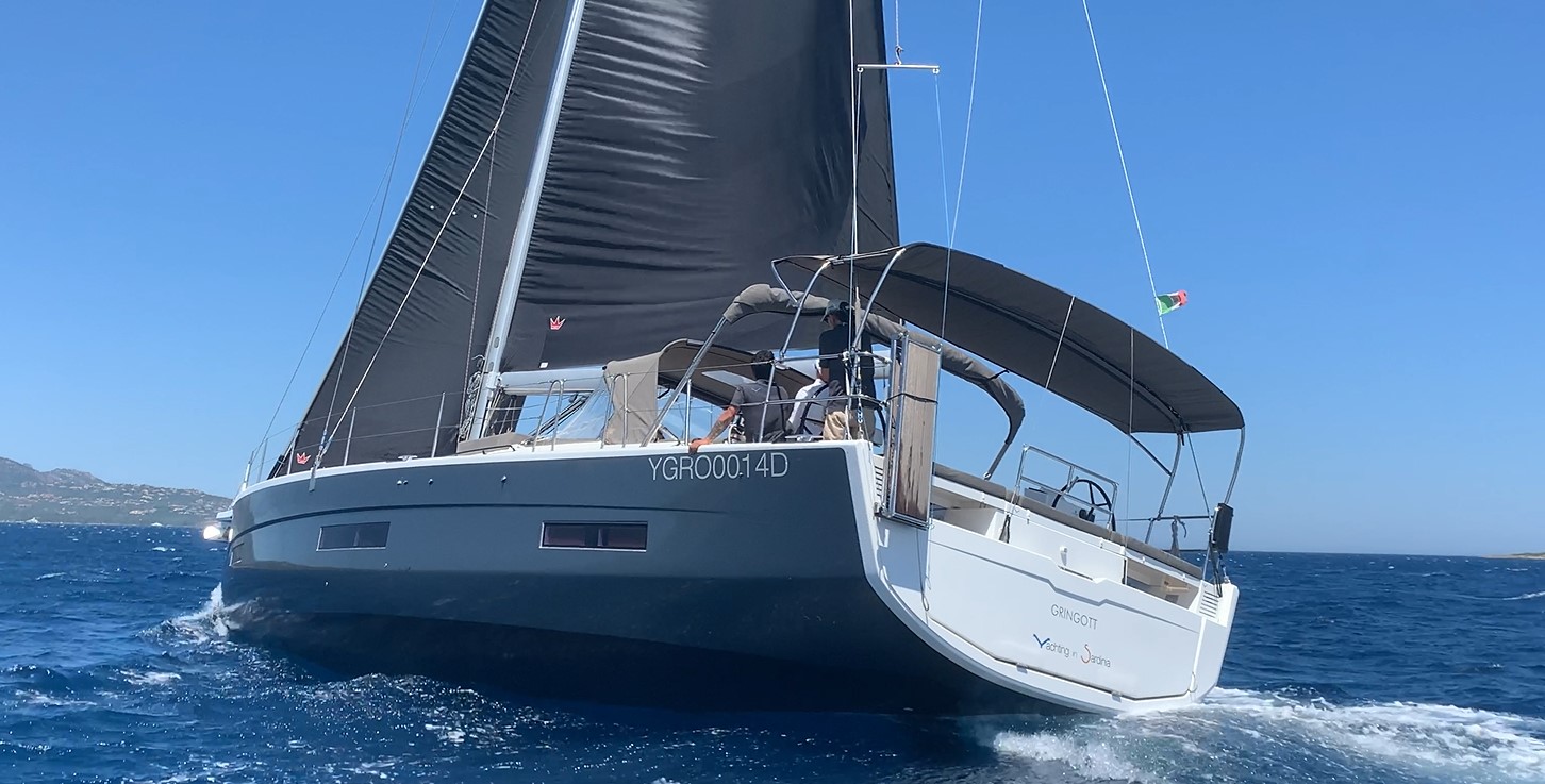 Dufour 530 Owner's version — photo 4
