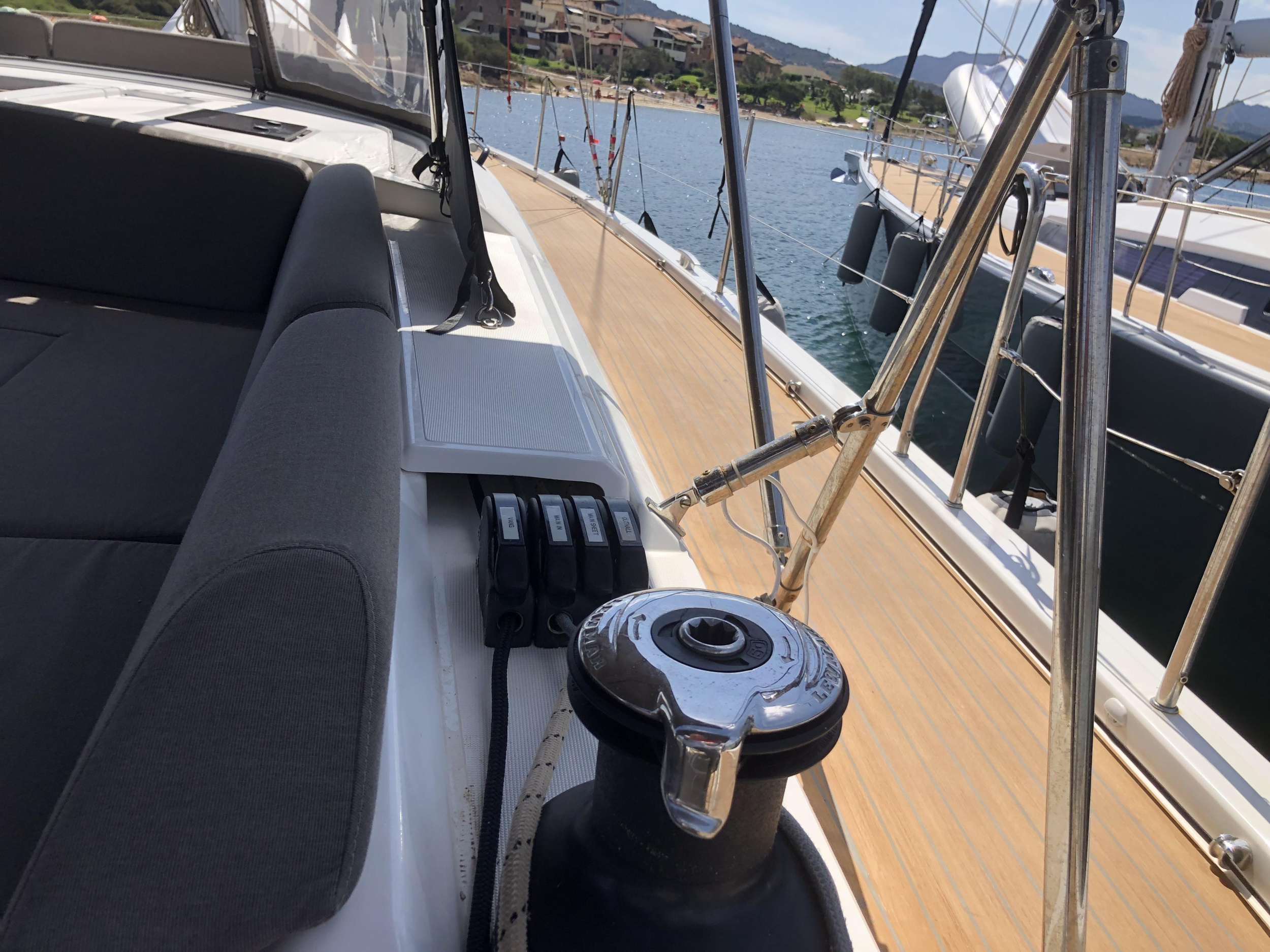 Dufour 530 Exclusive 2020 — photo 7