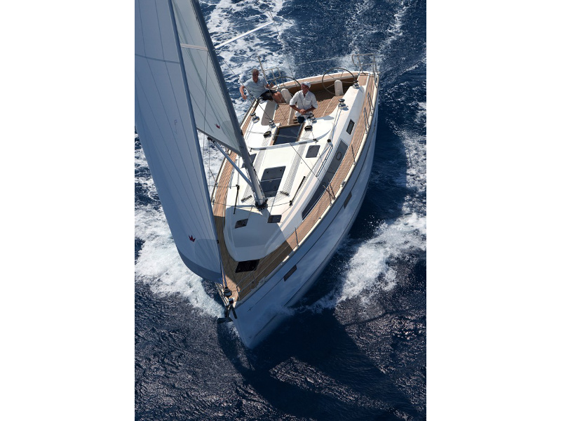 Bavaria Cruiser 41 — photo 6