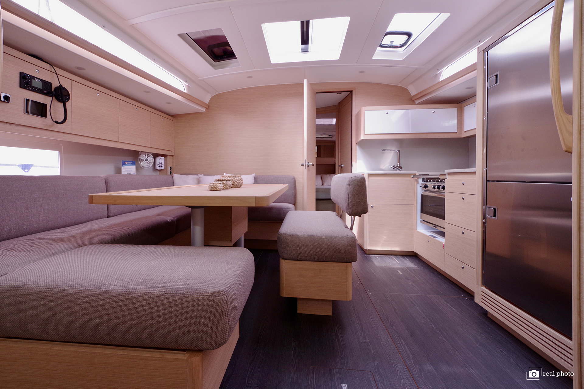 Dufour 470 — photo 3
