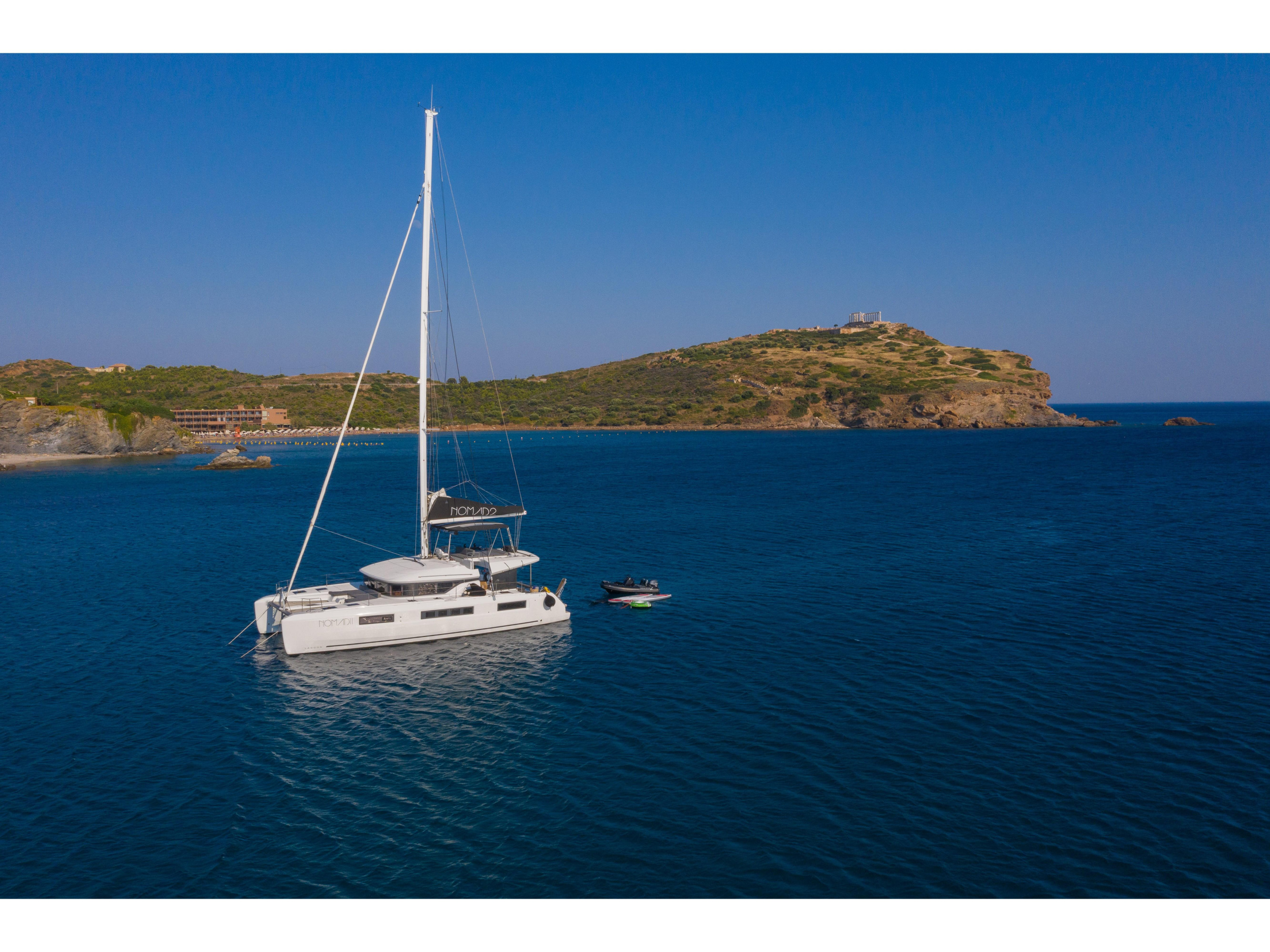 Lagoon 50 — photo 1