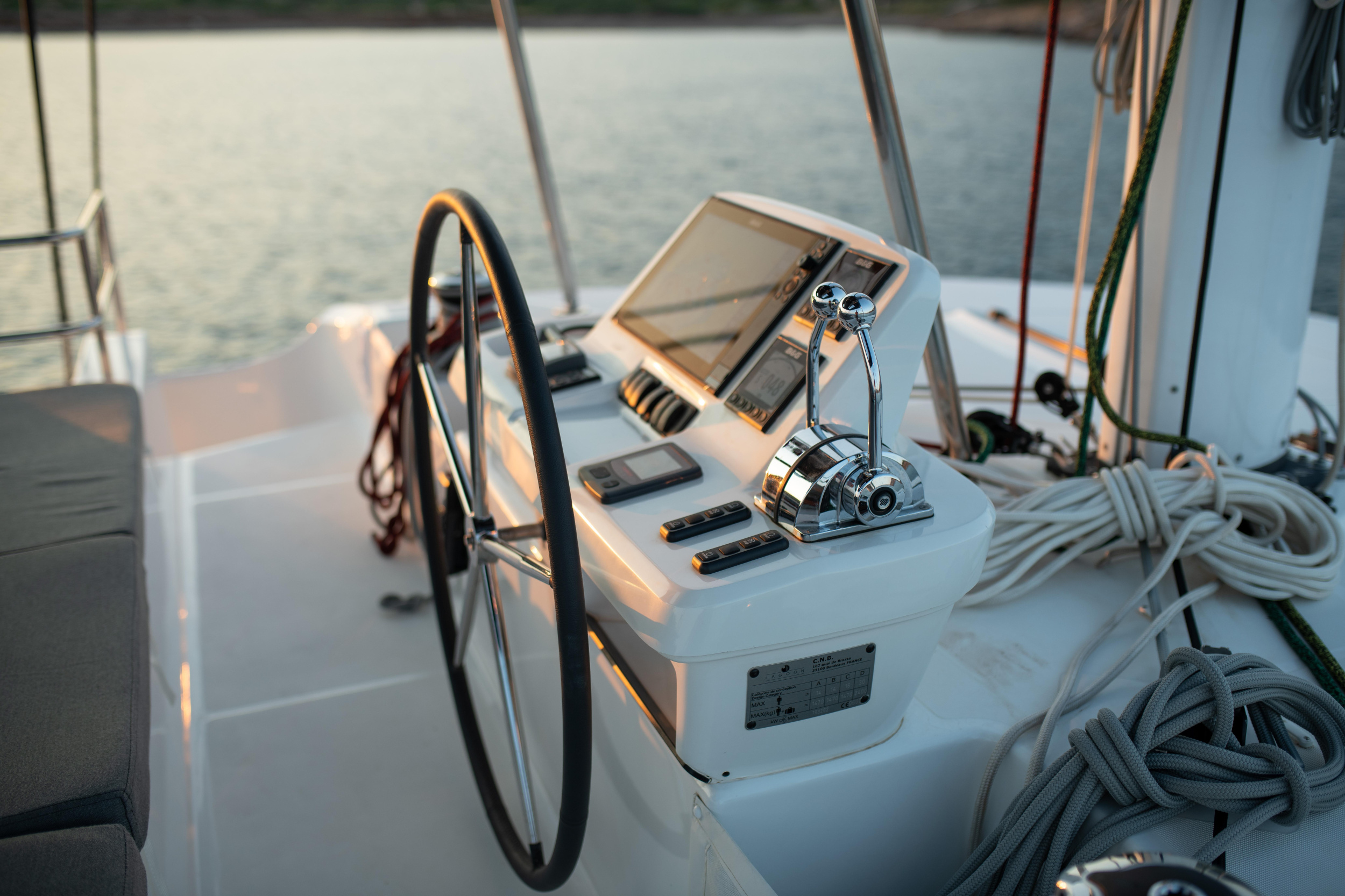 Lagoon 50 — photo 28