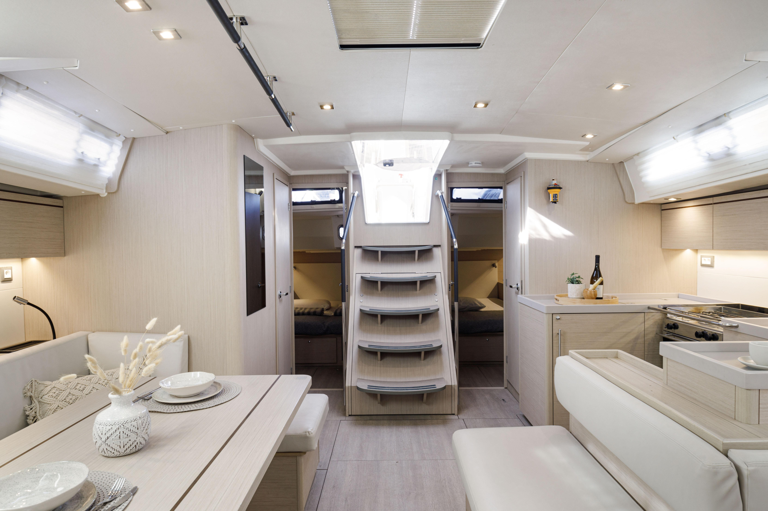 Oceanis 51.1 — photo 11