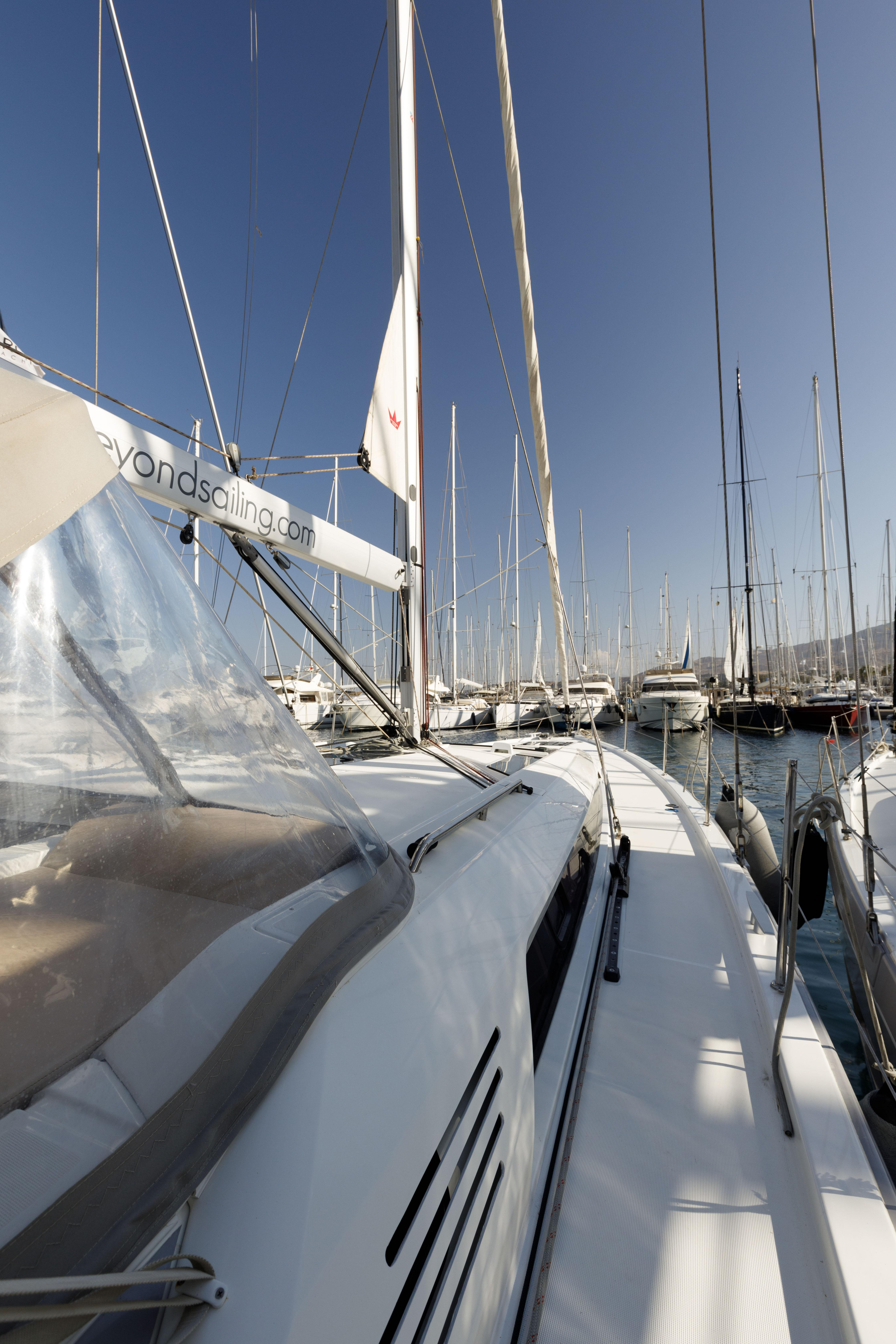 Oceanis 51.1 — photo 14