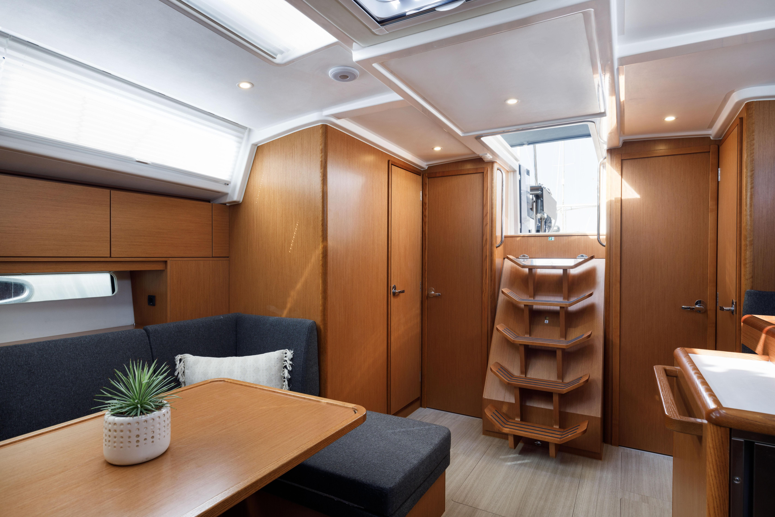 Bavaria C46 — photo 24