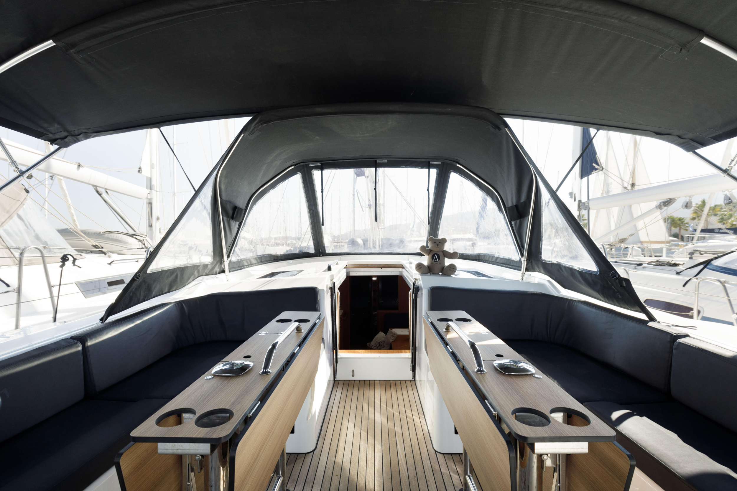 Bavaria C46 — photo 18