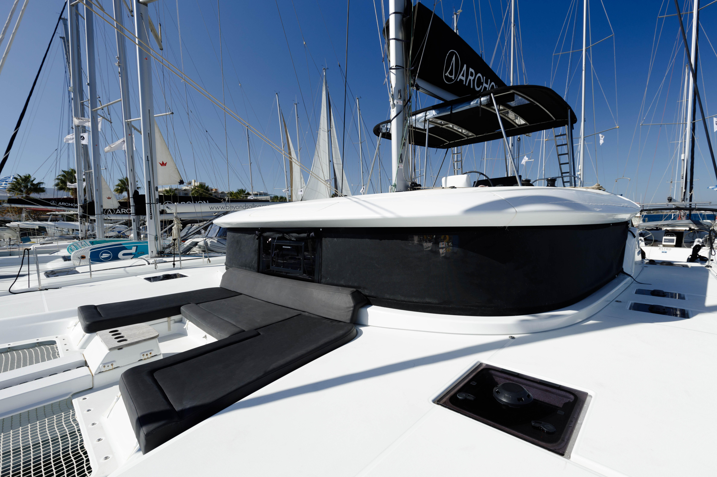 Lagoon 46 — photo 7
