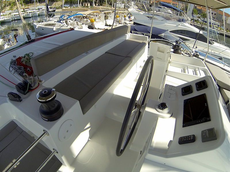 Lagoon 450 — photo 19