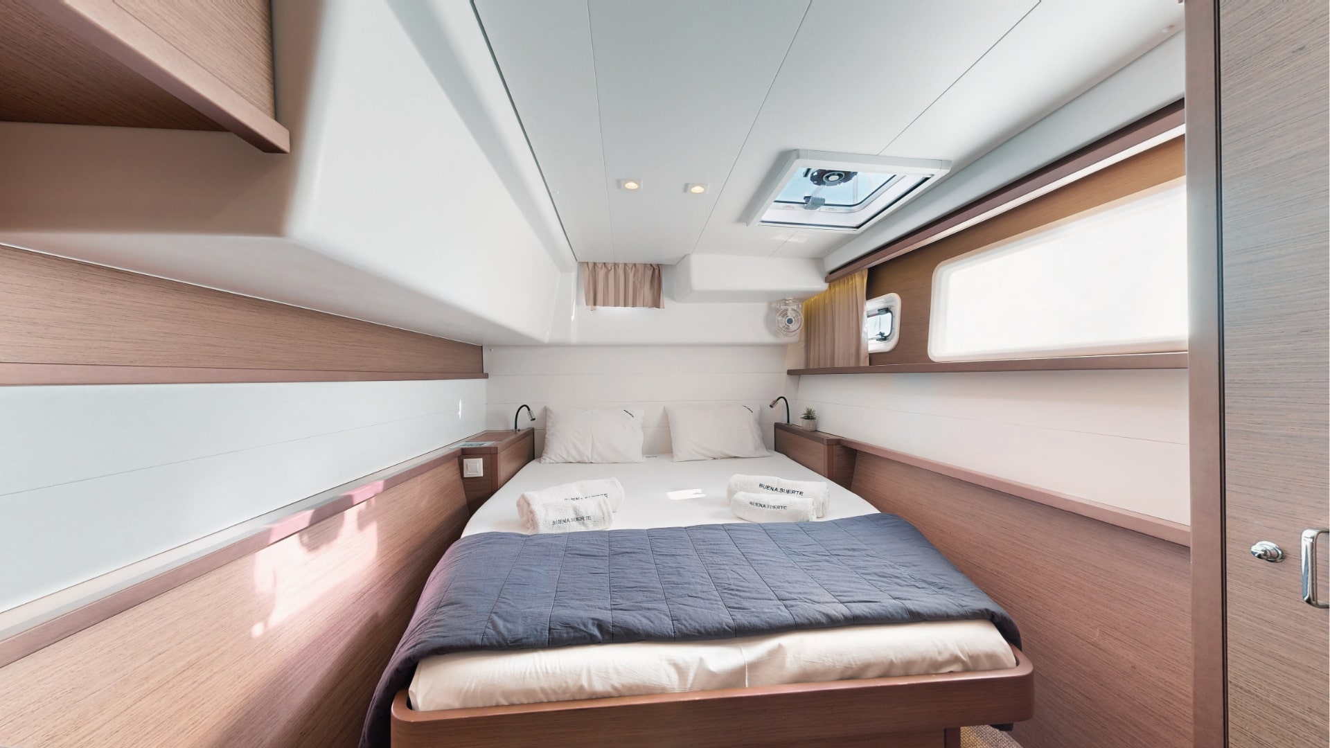Lagoon 450 Fly — photo 5