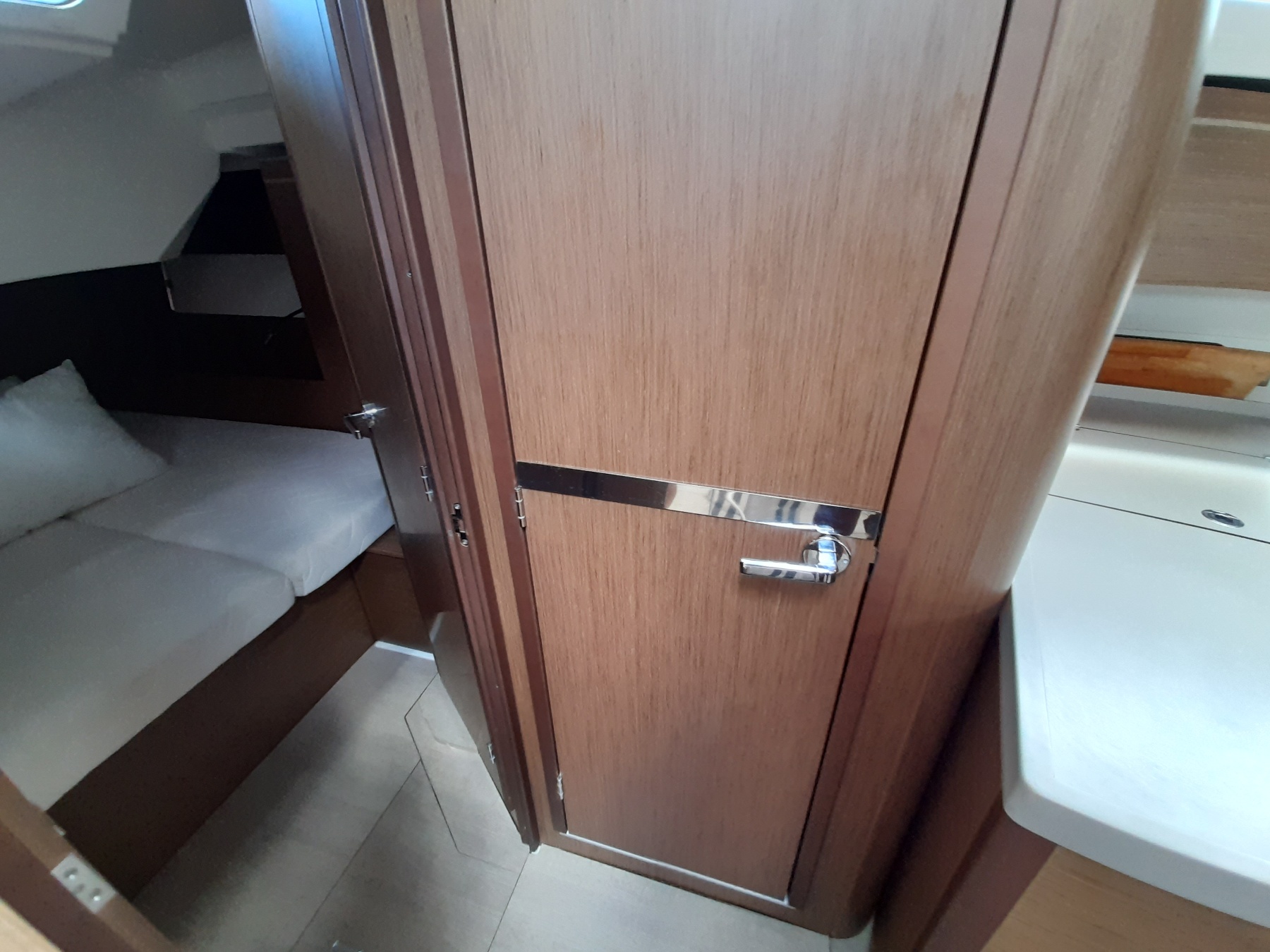 Oceanis 46.1 — photo 20