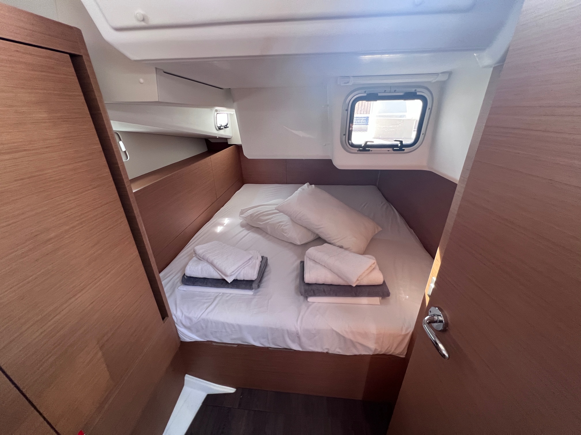 Sun Odyssey 440 — photo 9