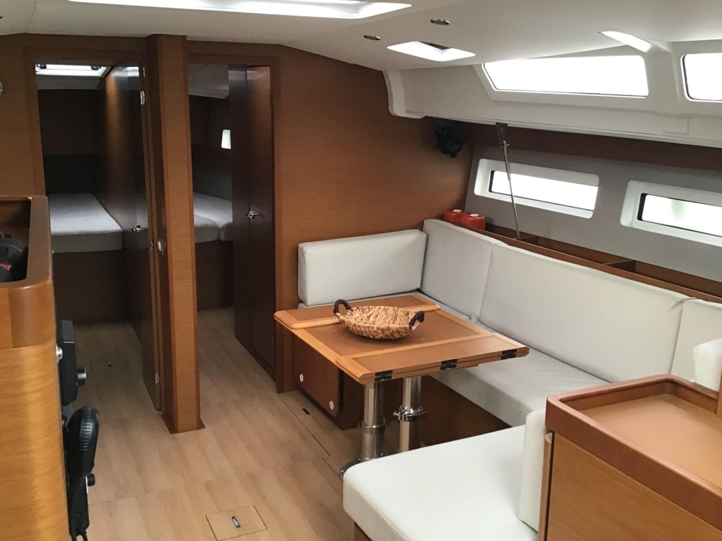 Sun Odyssey 490 — photo 6