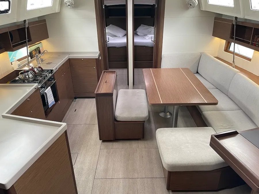 Oceanis 46.1 — photo 11