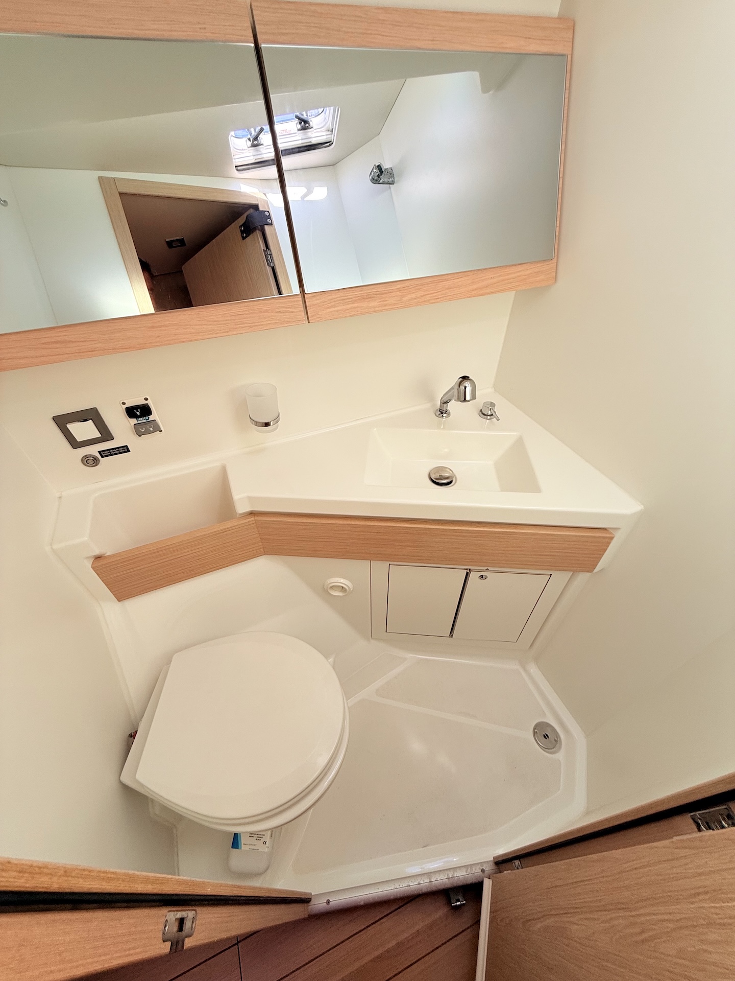Oceanis 46.1 — photo 13