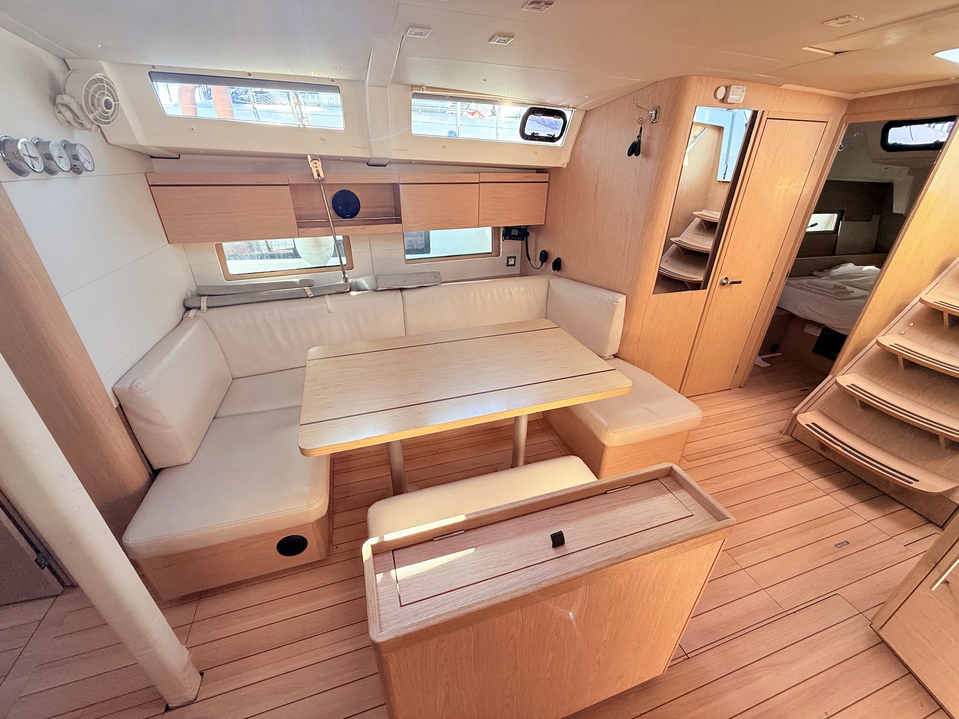 Oceanis 46.1 — photo 7