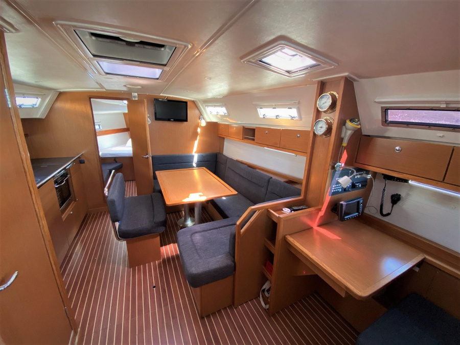 Bavaria 40 BT '13 — photo 3