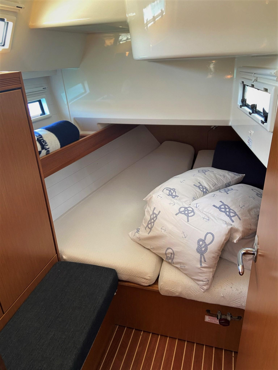 Bavaria 40 BT '13 — photo 10