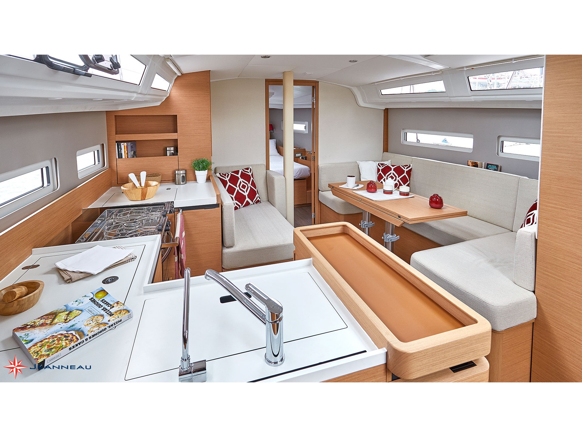 Sun Odyssey 410 — photo 2