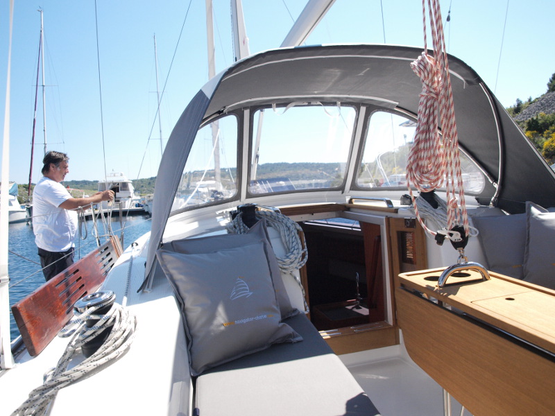 Bavaria Cruiser 33 — photo 13