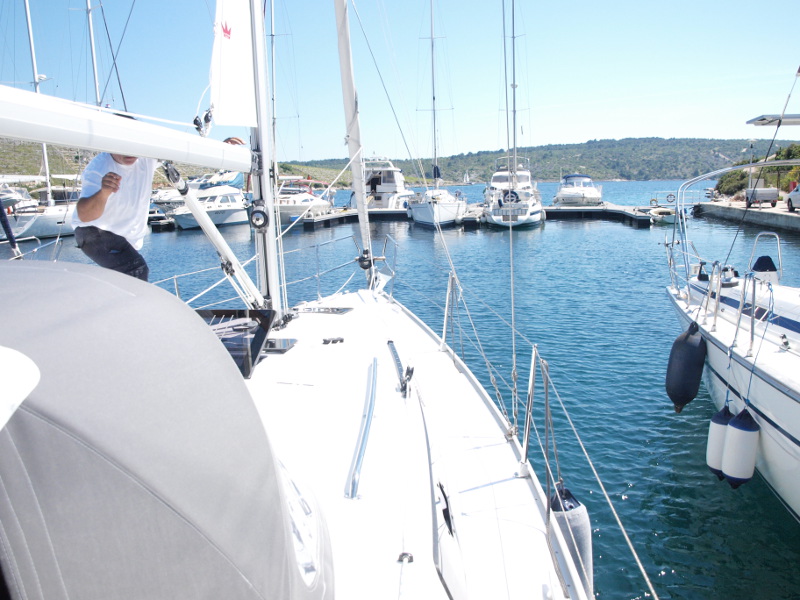 Bavaria Cruiser 33 — photo 3