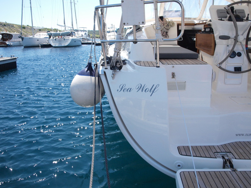 Bavaria 36 — photo 10