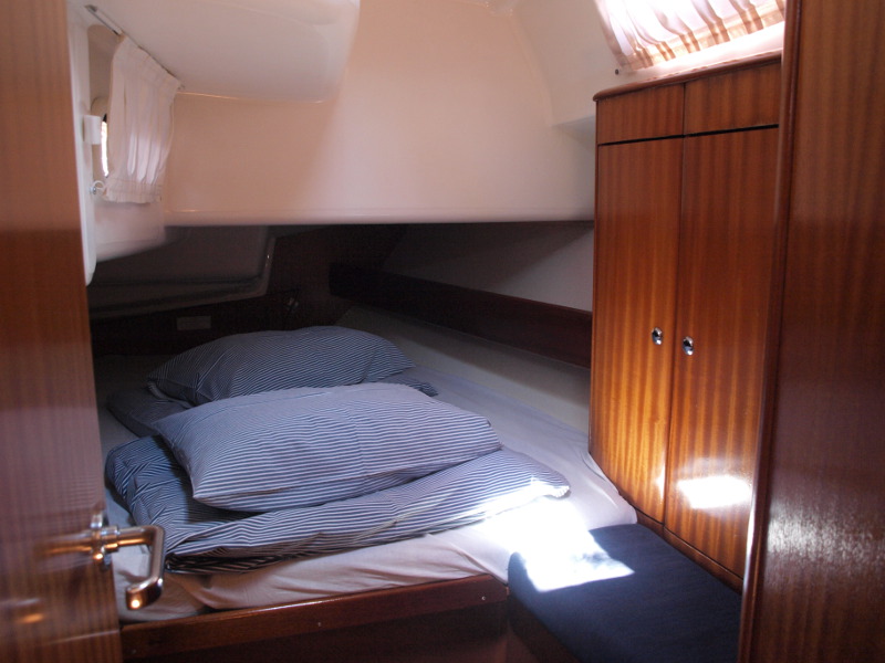 Bavaria 44 — photo 8