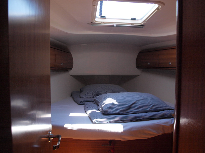 Bavaria 44 — photo 5