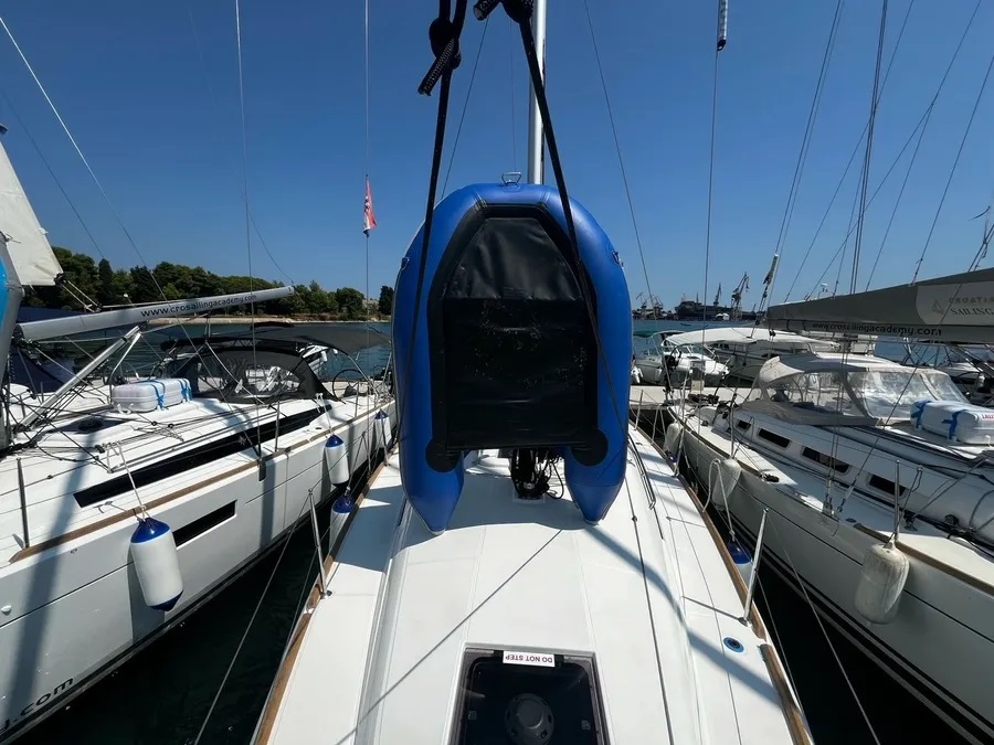 Sun Odyssey 349 — photo 3