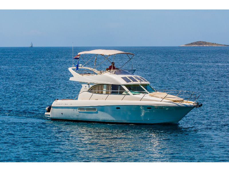 Jeanneau Prestige 36 Fly — photo 1