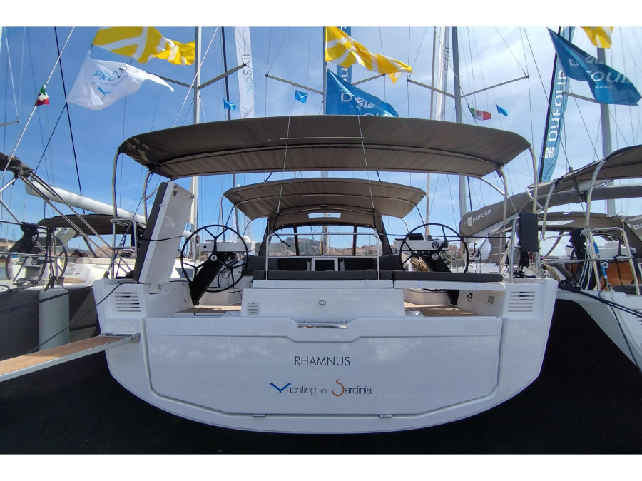 Photo #1 - Dufour 530 Owner's version (Rhamnus) en Marina di - 24464