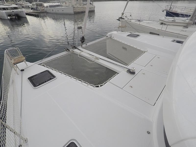 Lagoon 42 - 1