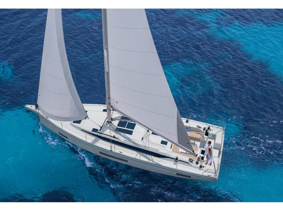 Photo #1 - Bavaria 46 Cruiser (Vela) en Albatros Marina - 61815