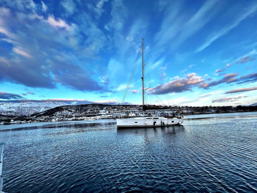 Photo #1 - Hanse 458 (Arctic Whisper) en  - 18232