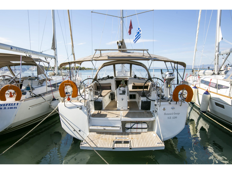 Photo #1 - Sun Odyssey 440 (HOMESICK GEORGE) en Marina - 12518