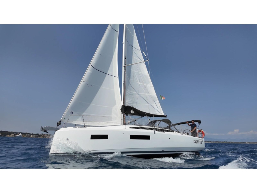 Photo #1 - Sun Odyssey 350 (All in) en Marina di Nettuno - 61698