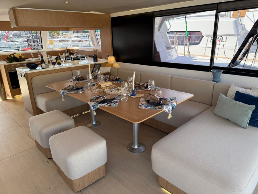 Photo #1 - Bali 5.8-5 cabin (Alhena) en Marina di - 63762