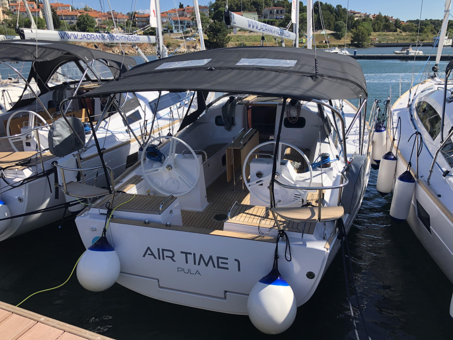 Photo #1 - Elan Impression 40.1 (AIRTIME 1) en Marina Punat - 11744