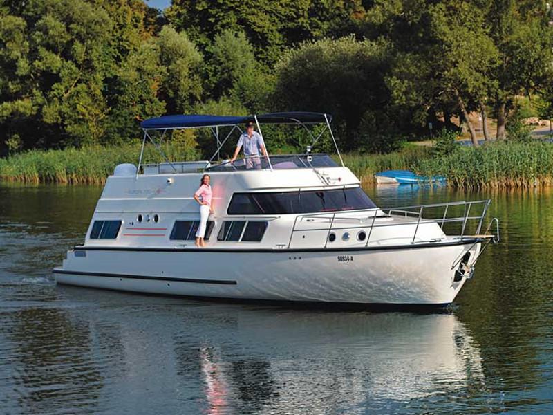 Photo #1 - Cruiser Premium 6 pers (E700-41) en Marina Fürstenberg - 5166
