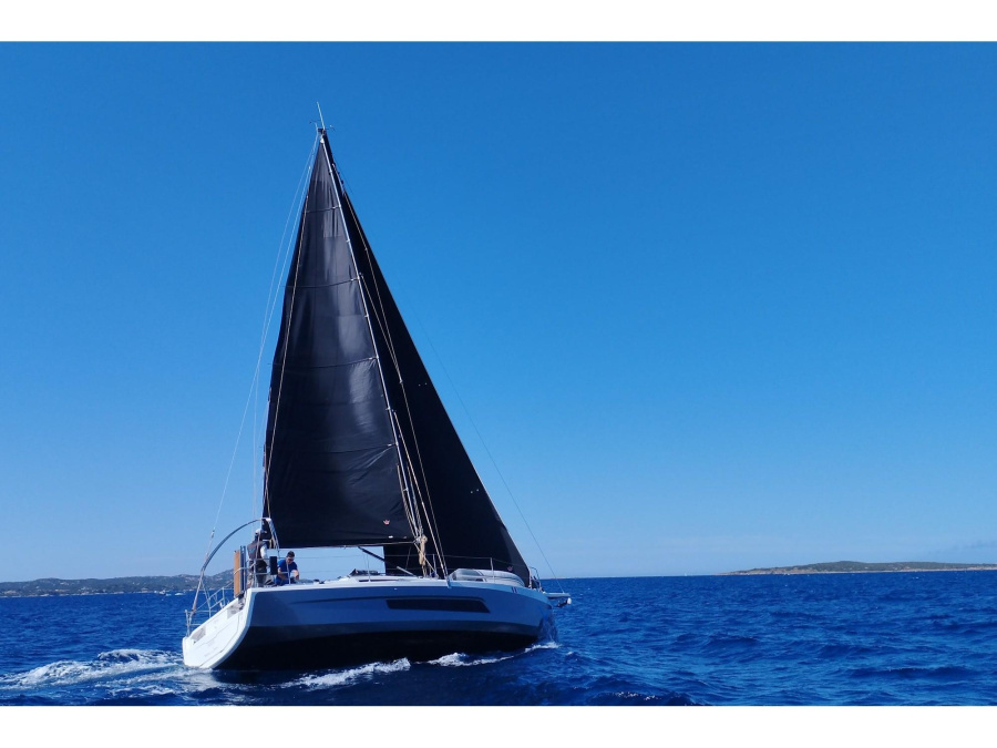 Photo #1 - Dufour 37 Performance (Viridis) en Marina di - 3857