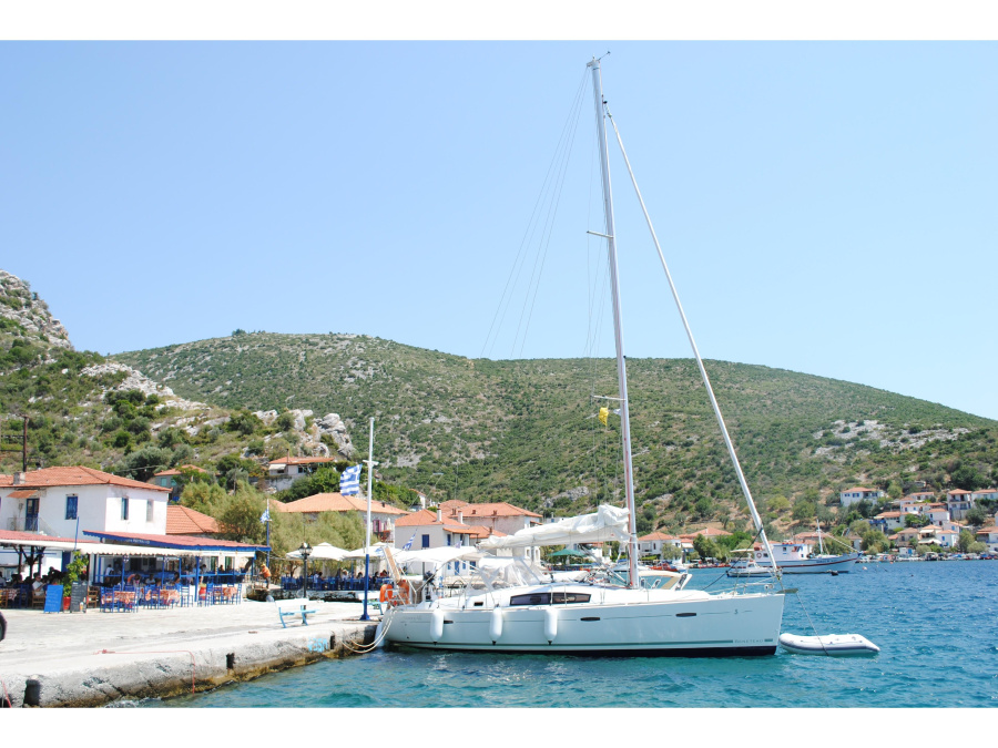 Photo #1 - Oceanis 40 (Thalassa) en Port of - 23545