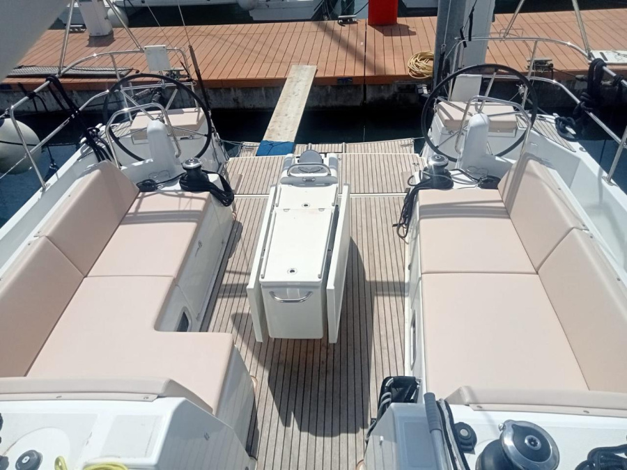 Photo #1 - Sun Odyssey 490 (Rigel) en Marina d'Arechi - 20171