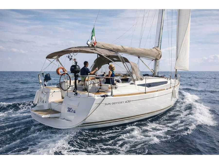 Photo #1 - Sun Odyssey 439 (Mira) en Marina d'Arechi - 18066