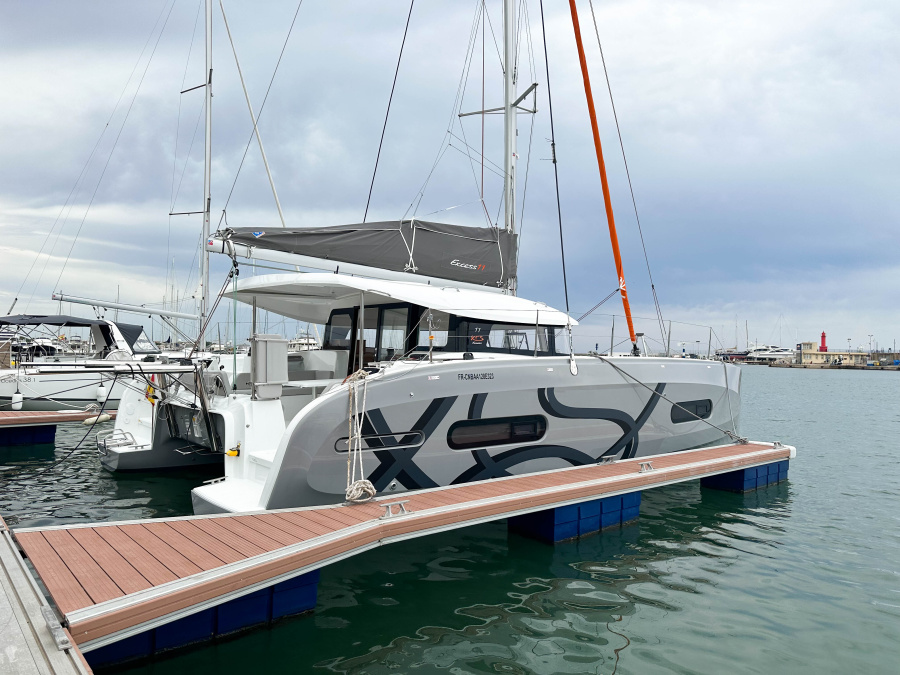 Photo #1 - Excess 11 4cabins (EZ UKUTU) en Marina Cuarentena - 5401