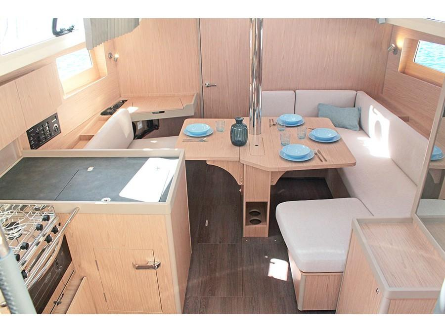 Interior image - 1