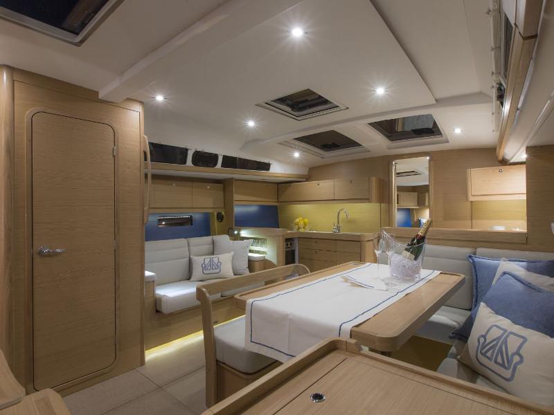 Interior image - 1