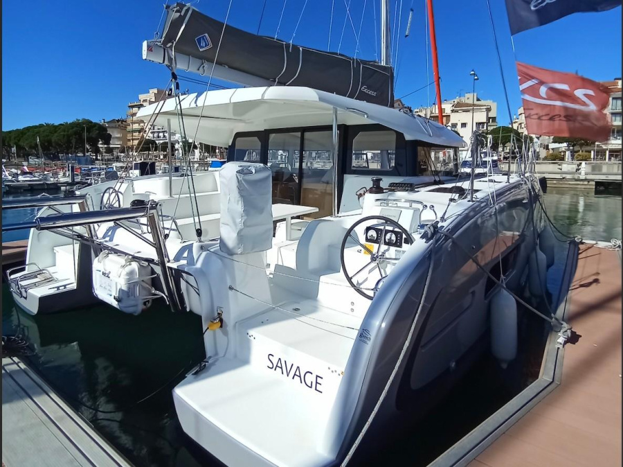 Photo #1 - Excess 11 4cabins (SAVAGE) en Marina Cuarentena - 22933