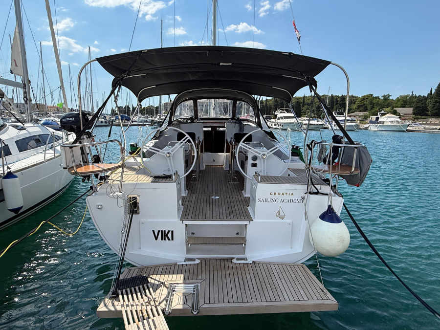 Photo #1 - Elan Impression 45.1 (VIKI) en Marina Polesana - 16882
