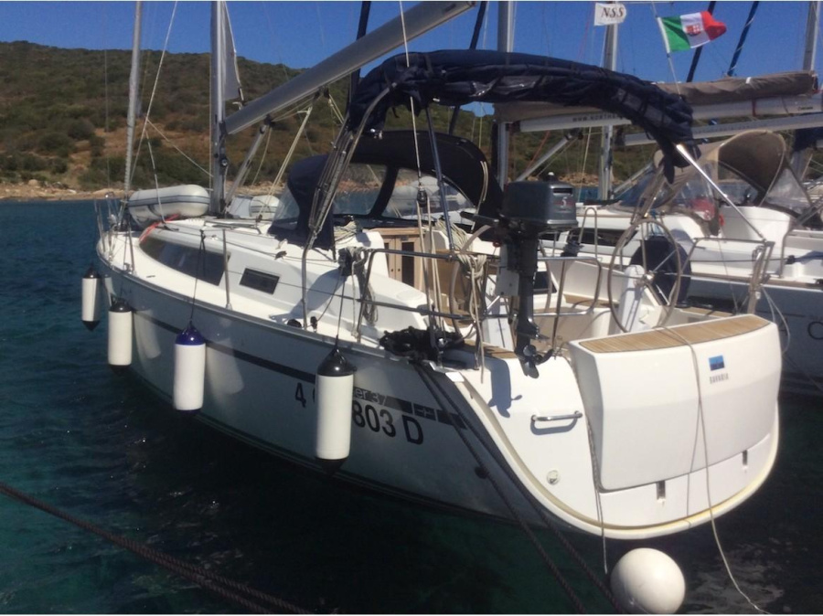 Photo #1 - Bavaria Cr 37 (Elnath) en Cala dei Sardi - 3934
