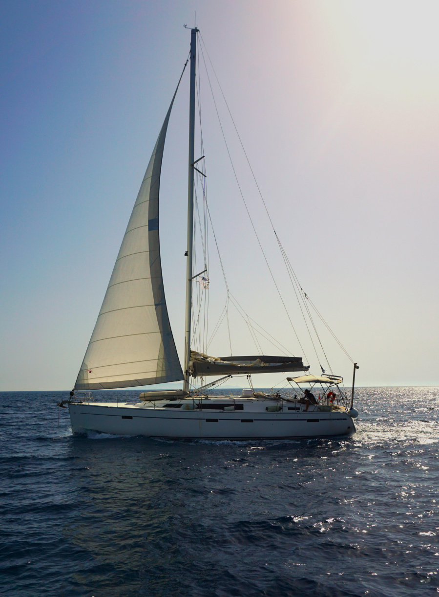 Photo #1 - Bavaria Cruiser 51 (Leonidas III) en Tourlos Marina - 14506